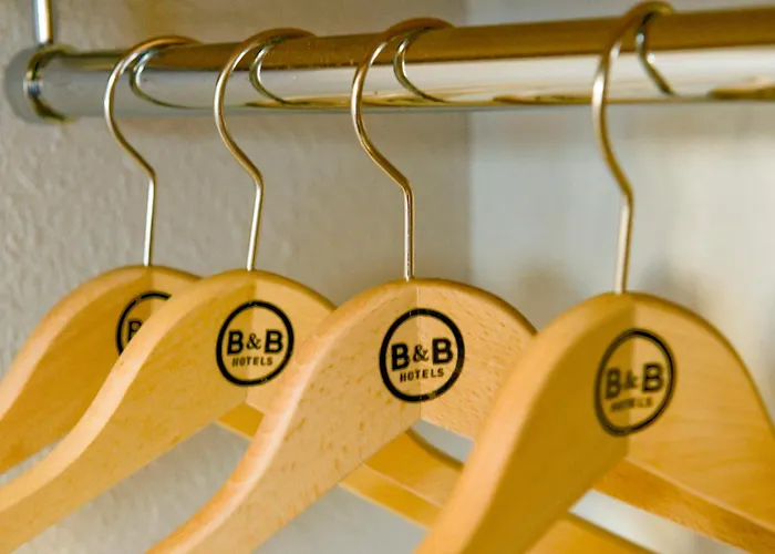 B&B Hotel Alencon Nord